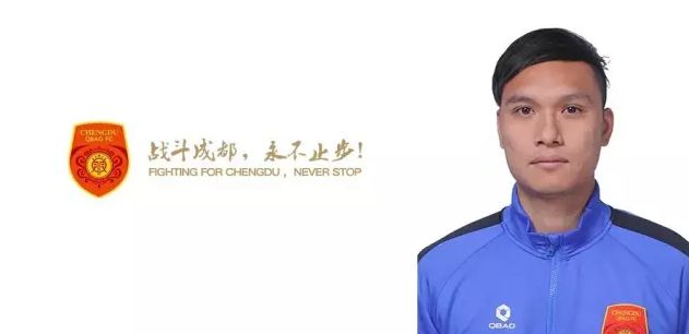 时间：2025.05.19 ： 作者：迪莫 ： 共5张 当地时间5月18日，法国戛纳，第78届戛纳电影节在国际会议中心举行电影《8号出口》（8番出口）红毯活动。