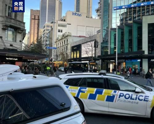 据了解,这些年异军突起的巴里·基奥恩正在与制片方商谈加盟剧组的相关事宜。