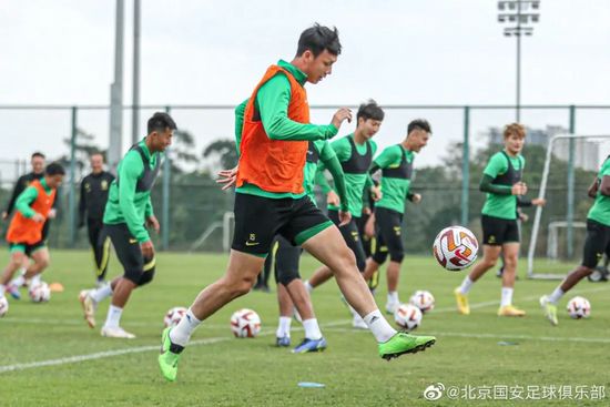 MV 李梦刘思维勇闯诡宅 视频 从喜剧到惊悚 郝瀚 李梦解锁《蝴蝶楼·惊魂》惊喜转身 10张 新闻4 | 视频3 6.