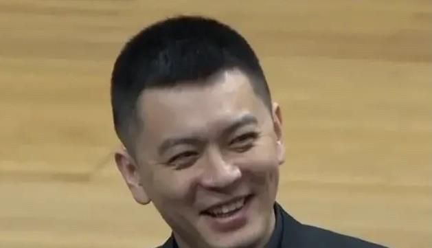 影片发布一组角色剧照，并同步曝光演员阵容，在杭州的湖光山色中，正上演这场关于“爱和美味”的温暖故事。