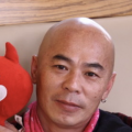 甚至有网友扒出，巴巴罗在去年11月，还参加了加菲特意为电影《监狱剧院》主持的一场颁奖季放映，所以这段关系有可能比多数人了解的还要更久一些。