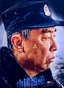 2018-01-30 1月30日，真人版电影《银魂》导演福田雄一在社交网络上po出两张小栗旬与菅田将晖的合照，两人亲密露肩，小栗旬瞪大眼睛看向菅田将晖的表情亮了。